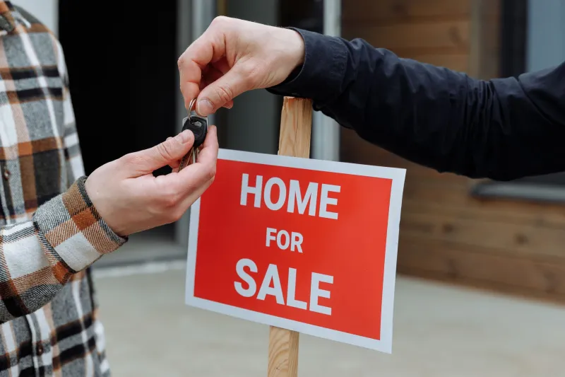 Antes de firmar la compraventa: riesgos legales que todo comprador de vivienda en España debe conocer